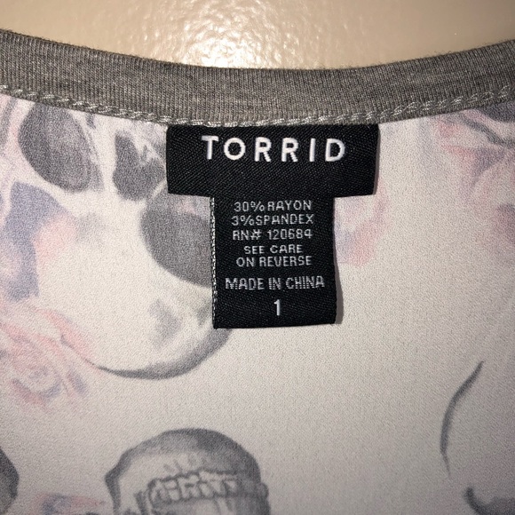 Torrid Top - Picture 3 of 4